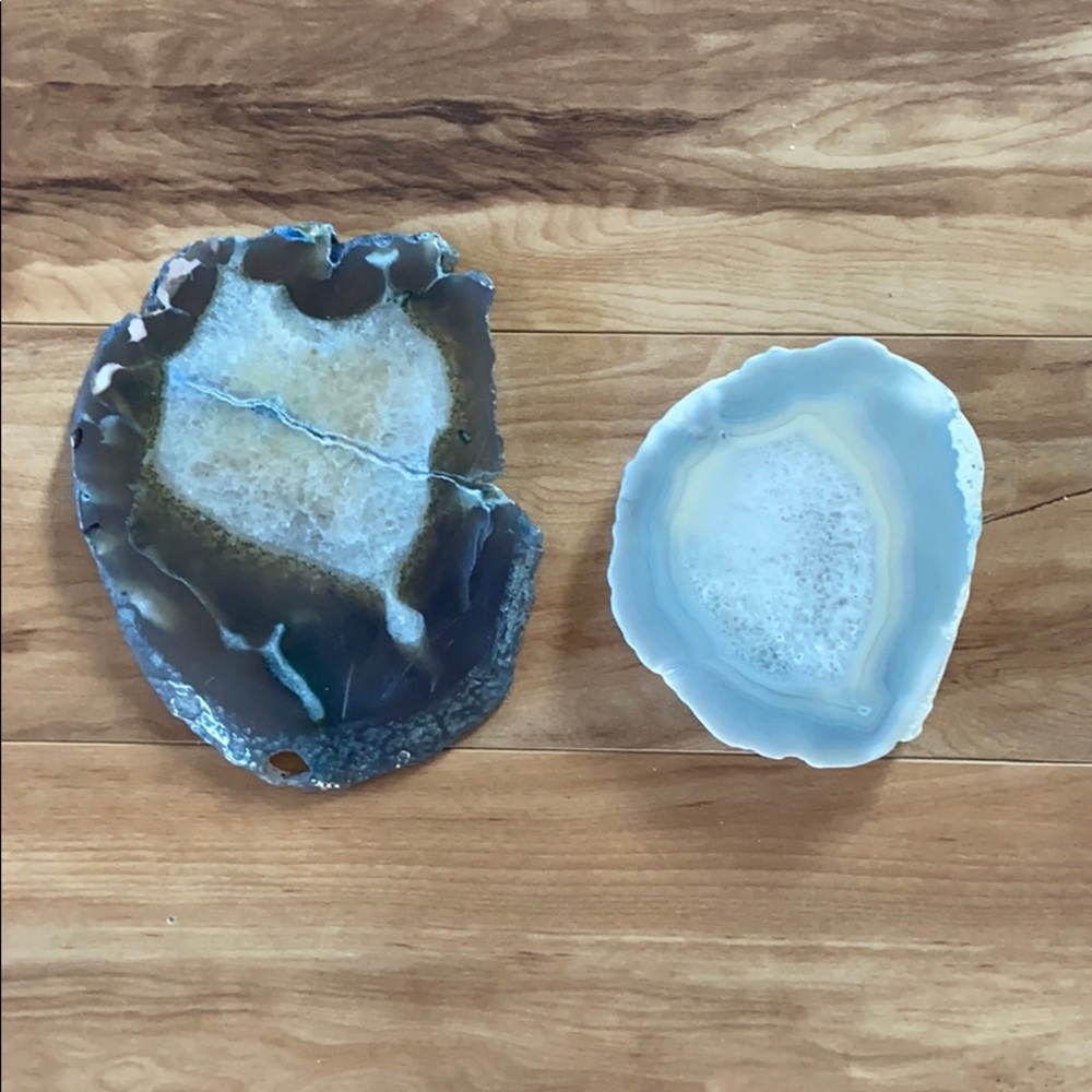 Bundle of two natural stone tiles - Picture 1 of 8